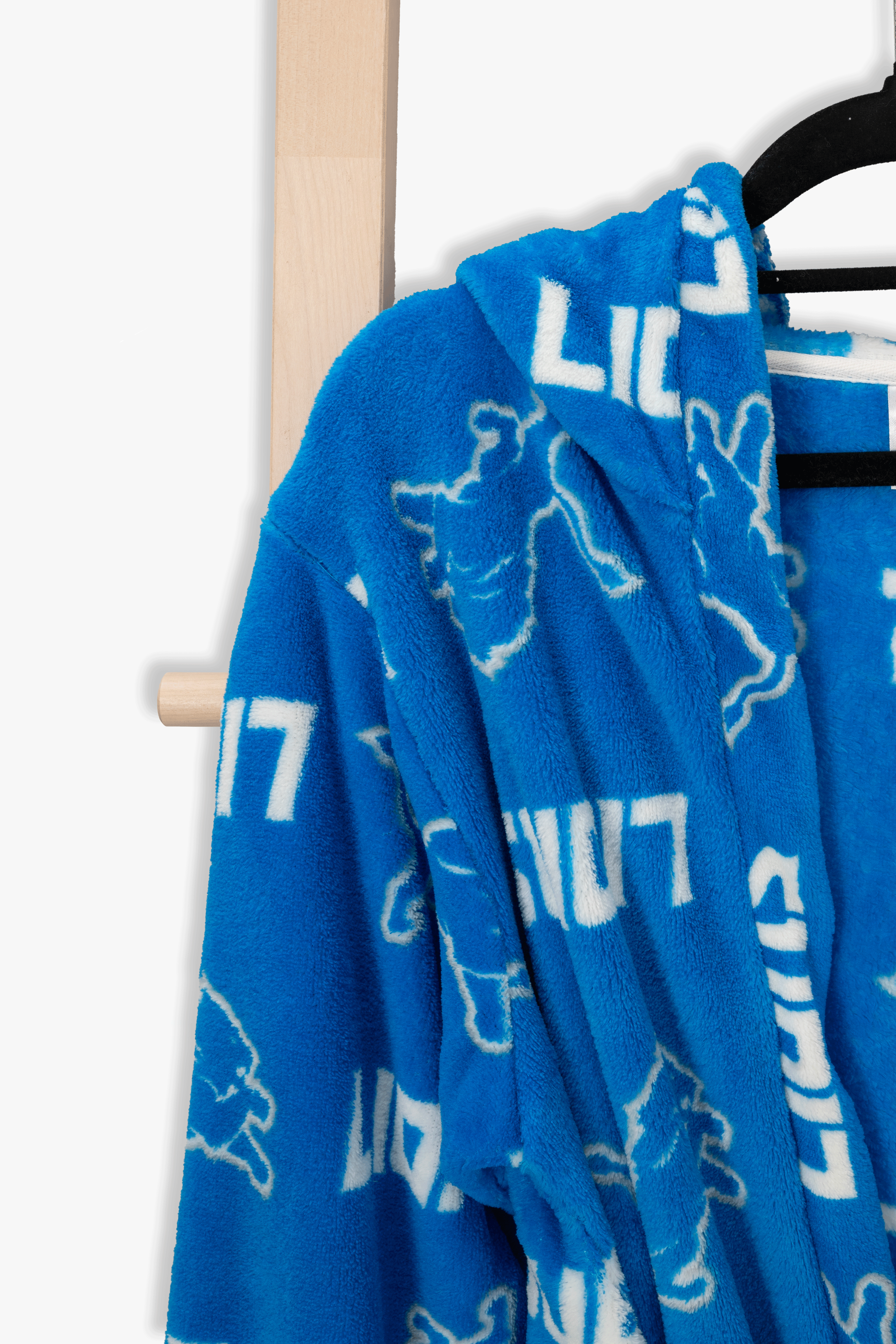 Detroit Lions Youth Fleece Robe, Hooded NFL Kids Bathrobe with Tie Belt and Pockets, Children's Sizes