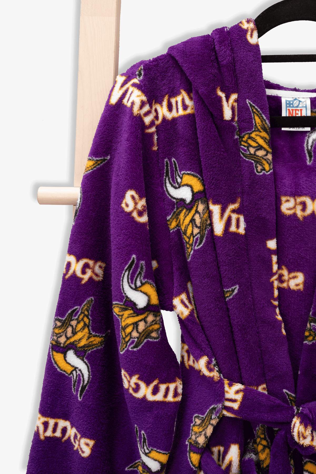 Minnesota Vikings Youth Fleece Robe, Hooded NFL Kids Bathrobe with Tie Belt and Pockets, Children's Sizes